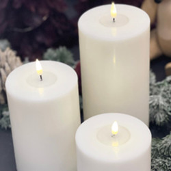 Echtwachs-LED-Stumpenkerze...